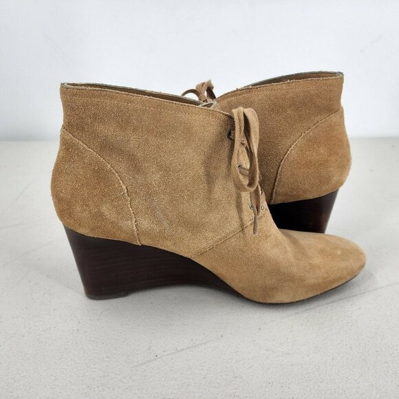 Lauren Ralph Lauren Women's Tamia Suede Wedge Ankle Bootie in Camel Size 11B - Picture 6 of 12